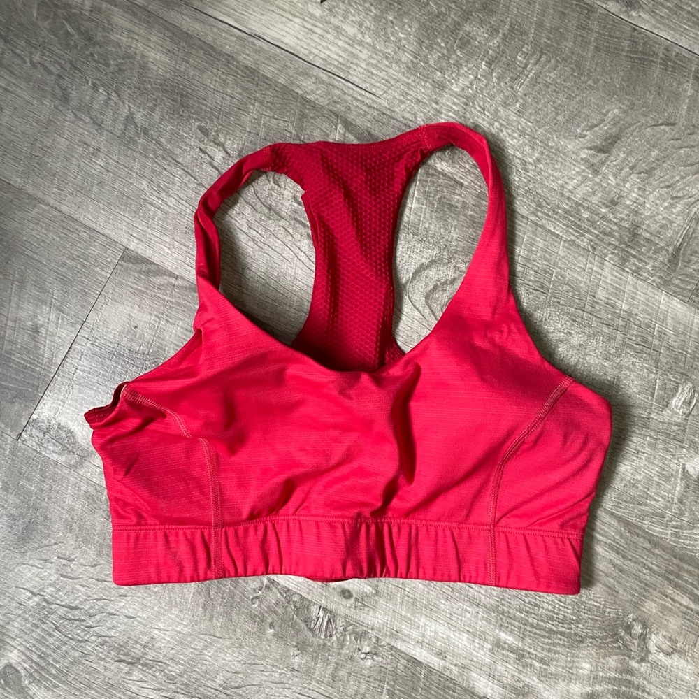Outdoor voices red Doing Things bra